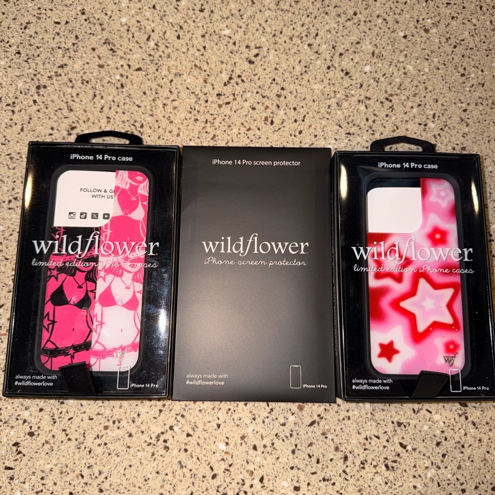 Wildflowers Starry Pink iPhone 14 Pro Case